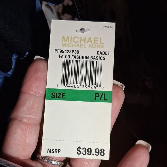 NWT Michael Kors Blue and Black Floral Blouse Size Large Petite - Picture 3 of 8